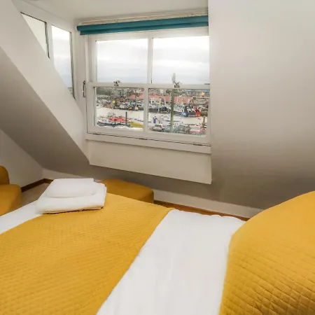 Swallows Nest Nyaraló *